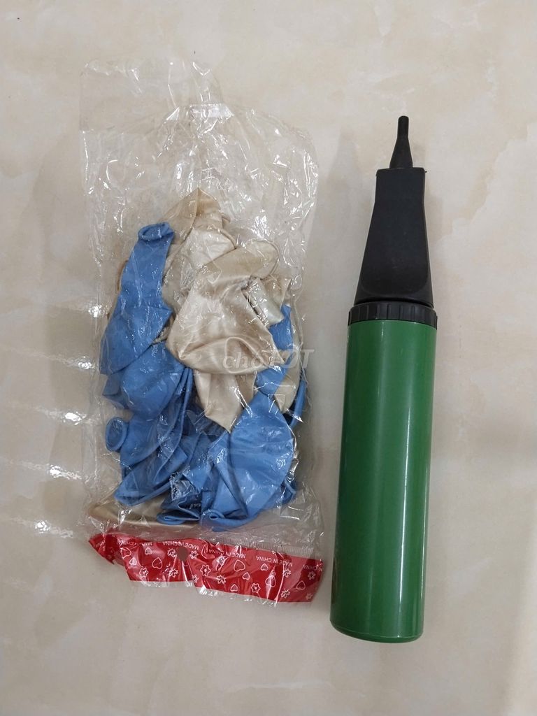 Bơm bóng bay nhựa Xanh lá cây
