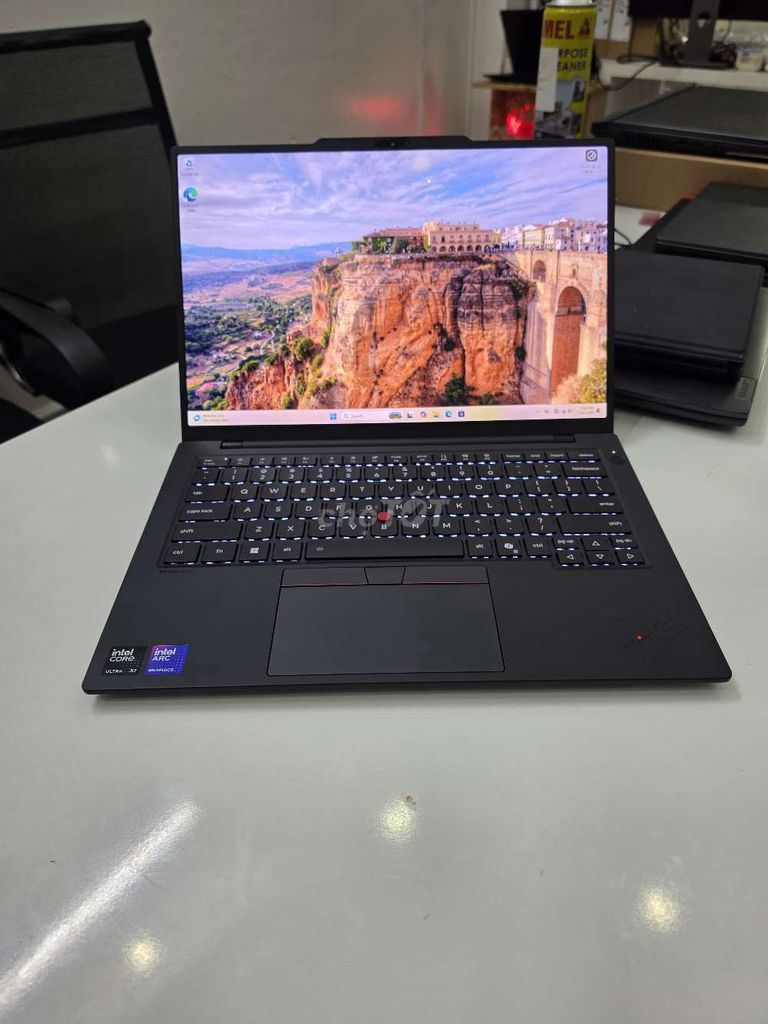 ThinkPad X14 Gen 1 Ultra X7 358H Màn 3K OLED. Mua bán Laptop tại Quận Cầu Giấy Hà Nội được đăng bởi Minh Quân PC hình 1