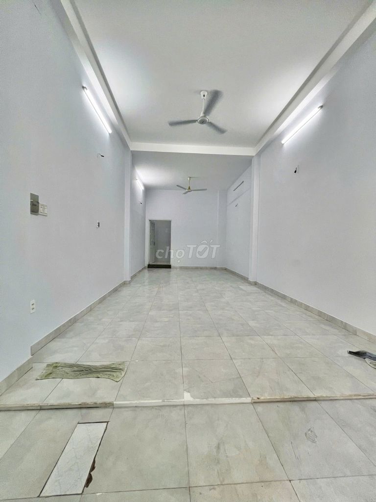 Nhà 2 Lầu 2PN, Sân phơi, Khu Gò Xoài, BHH A, Bình Tân