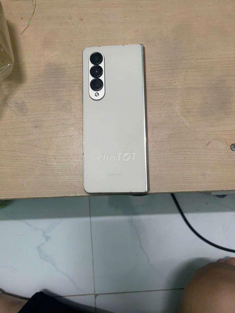 Samsung Z Fold4 512GB Trắng Like New. Mua bán Điện thoại tại Huyện Củ Chi Tp Hồ Chí Minh được đăng bởi Bùi Chí hình 1