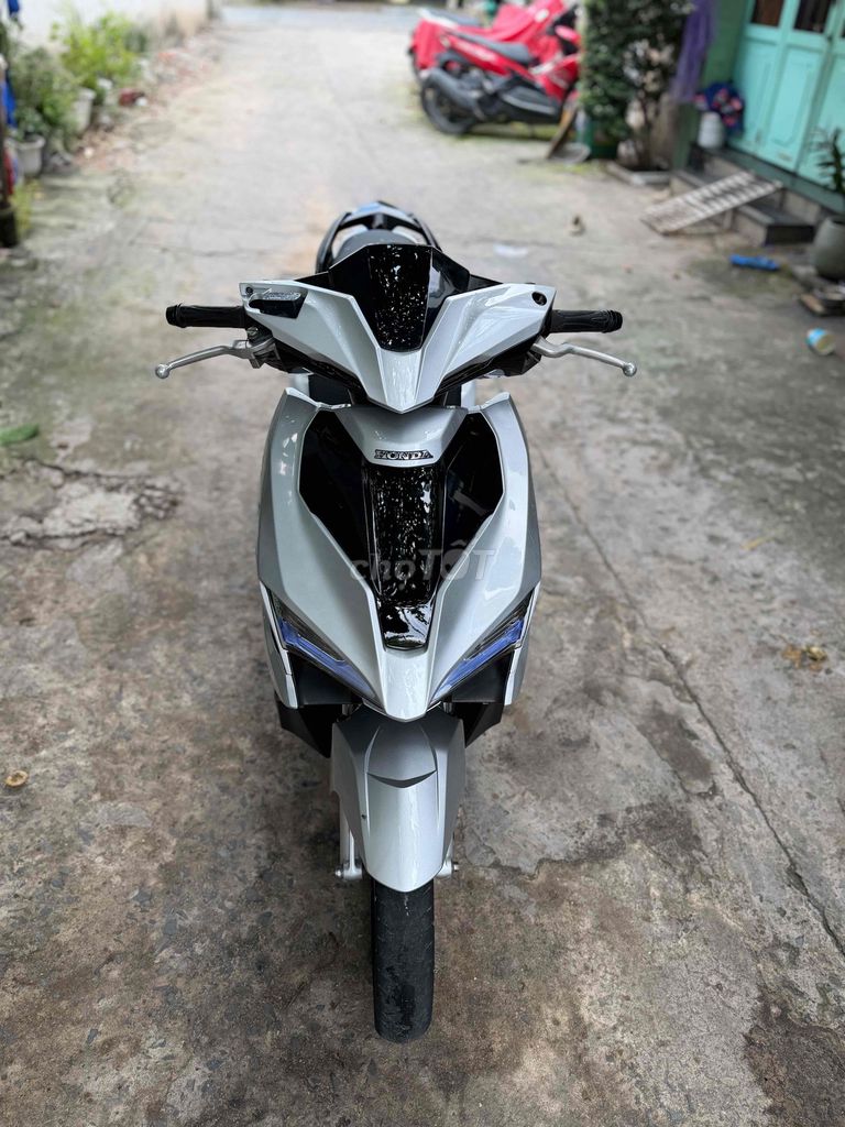 Пневматический клинок Honda 125 серебристый