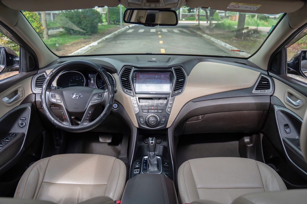 Hyundai Santa Fe 2017 2.4L 4WD - 80000 km. Mua bán Ô tô tại Quận 12 Tp Hồ Chí Minh được đăng bởi Xuân Trung hình 9