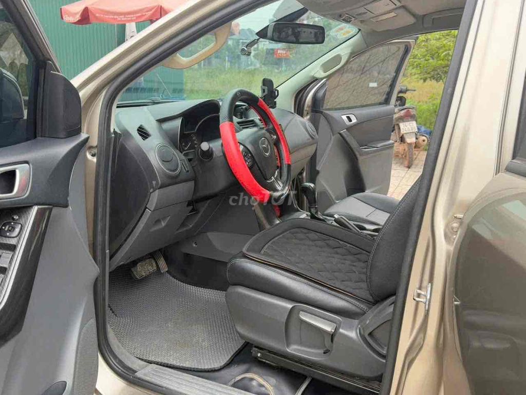 Mazda BT50 2015 Tự động Vàng cát. Mua bán Ô tô tại Quận 12 Tp Hồ Chí Minh được đăng bởi TRƯƠNG CHÍ LÂM hình 4