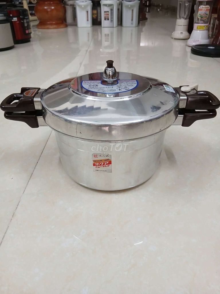 Nồi áp suất Nhôm 6L Bạc. Mua bán Bếp, lò, đồ điện nhà bếp tại Thành phố Chí Linh Hải Dương được đăng bởi Anh Nguyen hình 1