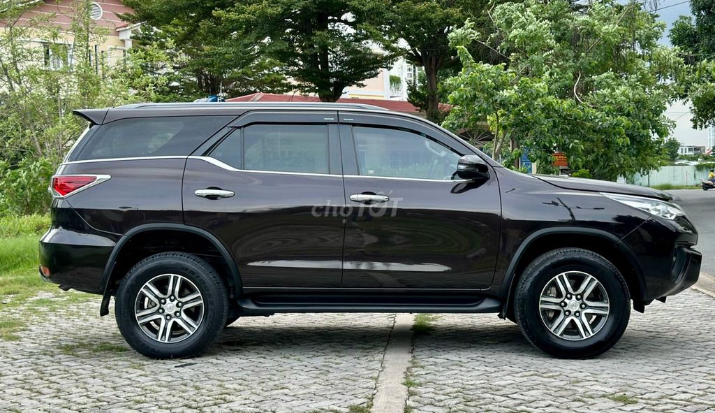 Toyota Fortuner 2020 2.4G 4x2 MT - 20,000 km 1 chủ. Mua bán Ô tô tại Thành phố Thủ Đức Tp Hồ Chí Minh được đăng bởi Đức Tứ Bánh hình 5
