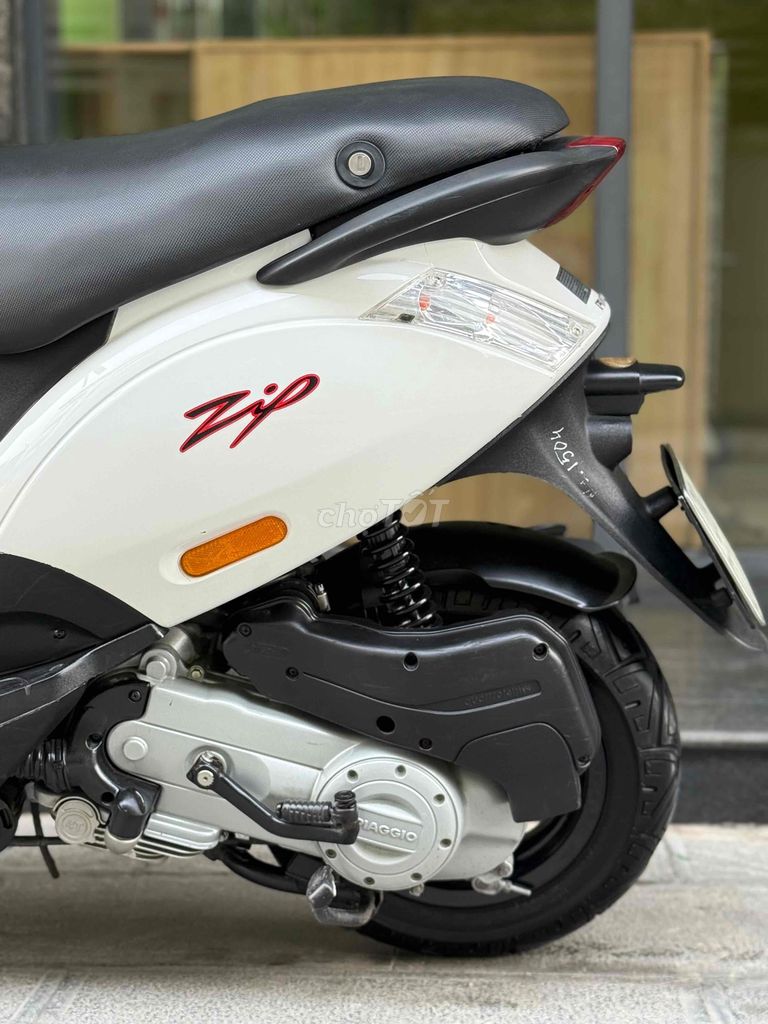 Piaggio Zip E3 2021 Trắng Nguyên Bản 29E2. Mua bán Xe máy tại Quận Ba Đình Hà Nội được đăng bởi Xe Máy Nam Thi hình 12