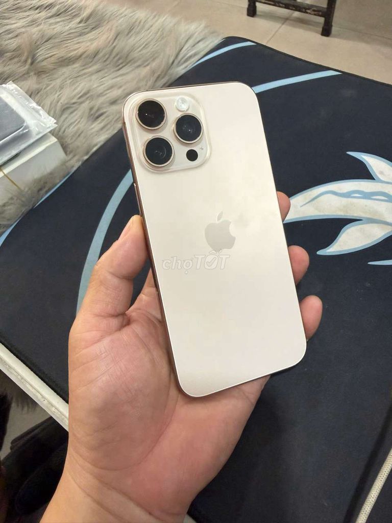 Apple iPhone 16 Pro Max 512GB Vàng. Mua bán Điện thoại tại Quận Bình Thạnh Tp Hồ Chí Minh được đăng bởi Hoàng Giang hình 1