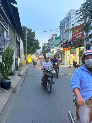 Bán nhà đường Bình Giã,f13.dt 5,3(7m)x28m,1T,3L.. Mua bán nhà ở tại Quận Tân Bình Tp Hồ Chí Minh được đăng bởi Duy Nghĩa