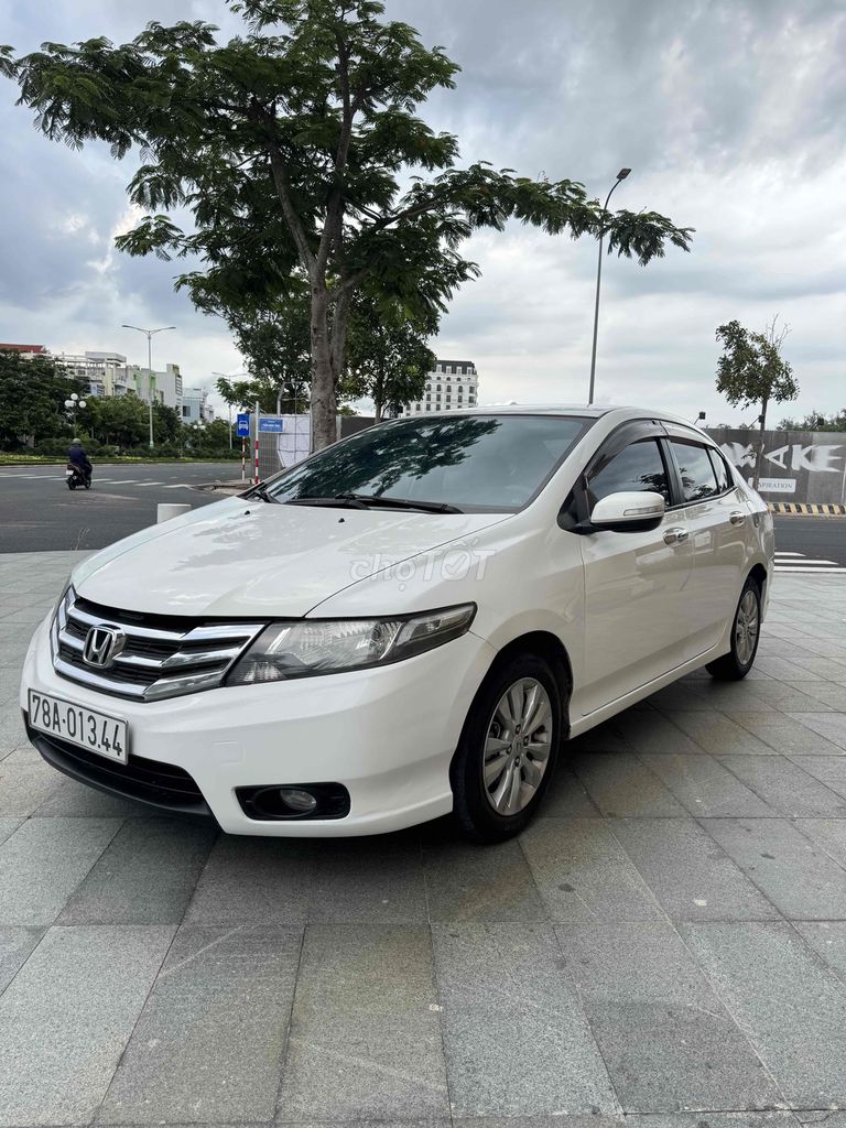 Honda City 2014 1.5 AT - 120000 km. Mua bán Ô tô tại Thành phố Tuy Hòa Phú Yên được đăng bởi Quang Huynh hình 3