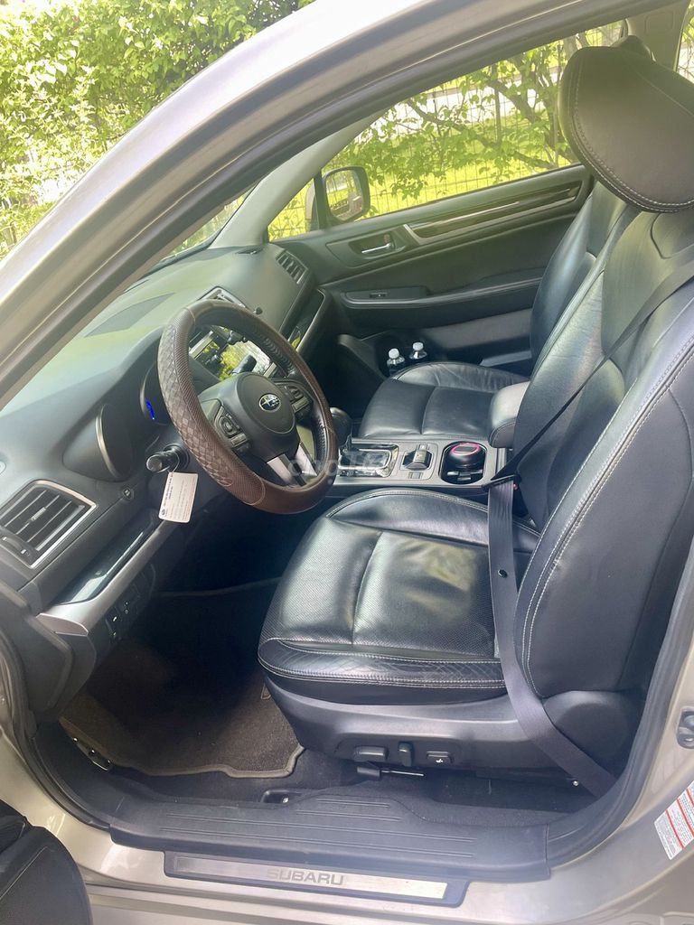 Subaru Legacy 2015 2.5i-S - 271000 km. Mua bán Ô tô tại Huyện Nhà Bè Tp Hồ Chí Minh được đăng bởi Trần Quốc Hùng hình 7