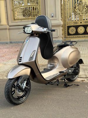 Cần bán VESPA_iget_UP_LED - Chính chủ phố ạ. Mua bán Xe máy tại Thành phố Buôn Ma Thuột Đắk Lắk được đăng bởi Hoàng Quang