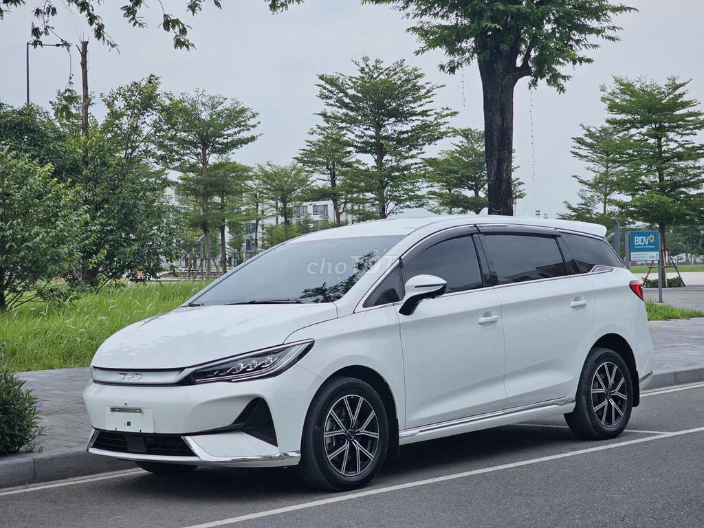 BYD M6 xe điện 7 chỗ sx 2025 xe cực mới zin 100%. Mua bán Ô tô tại Quận Thanh Xuân Hà Nội được đăng bởi Thanh Biz Nguyễn Thái Auto hình 5