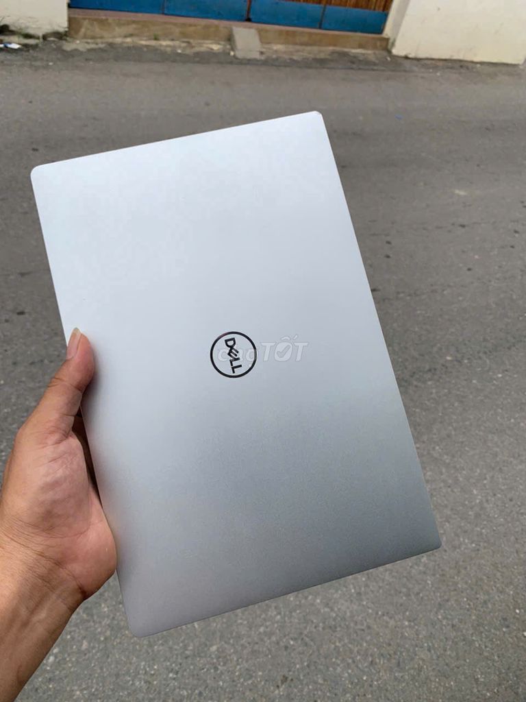 Dell XPS 13 9380 i5 8365 13.3 inch 8GB/256GB Bạc. Mua bán Laptop tại Huyện Quế Võ Bắc Ninh được đăng bởi Luân hình 1