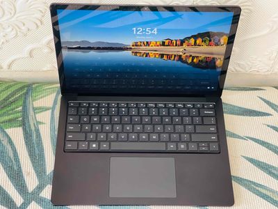 i5/16/256 surface laptop 5 13