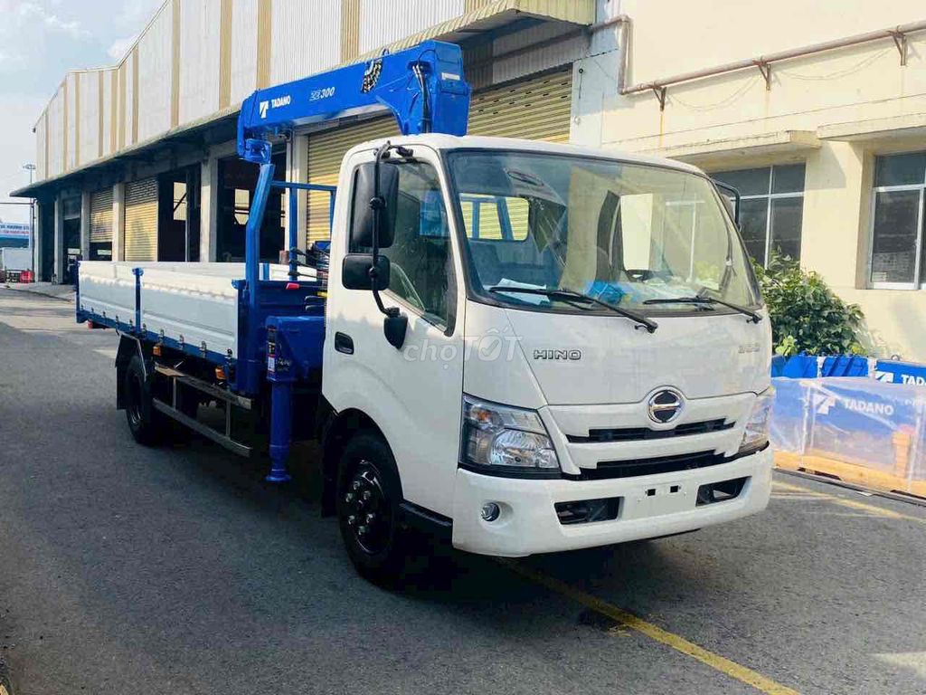 Xe Cẩu 3,5t HINO cẩu 3 tấn 4 khúc Chạy Lướt 3000km. Mua bán Xe tải, xe ben tại Thành phố Biên Hòa Đồng Nai được đăng bởi Mr. An hình 1