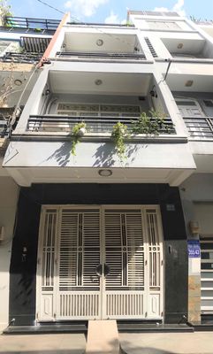 Аренда · 4 комн. · 40 м² · Quận 10, ул. Đường Sư Vạn Hạnh