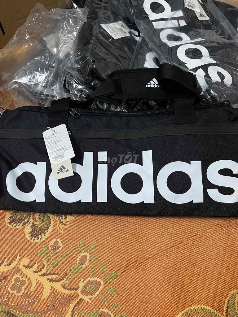 Túi Đeo Adidas 39L new chính hãng 100% mã HT4743