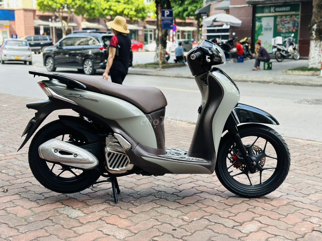 Honda SH Mode 125 XÁM GHI NGUYÊN BẢN. Mua bán Xe máy tại Quận Nam Từ Liêm Hà Nội được đăng bởi VIỆT ANH hình 5