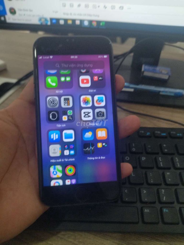 Apple iPhone 8 Đen 91%. Mua bán Điện thoại tại Thị xã Tân Uyên Bình Dương được đăng bởi nghĩa trần  hình 1