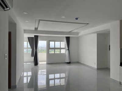 Аренда · 3 комн. · 114 м² · Huyện Bình Chánh, ул. Đường Huỳnh Bá Chánh