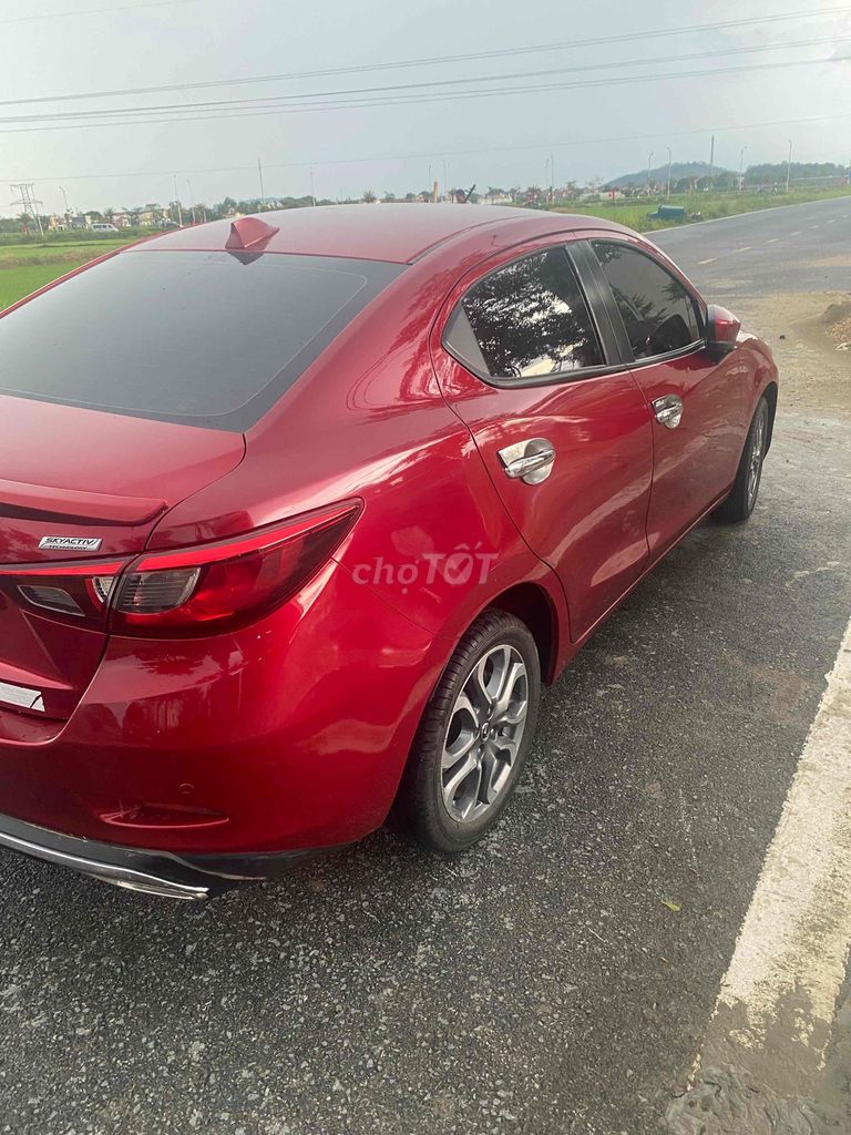 Mazda 2 Sedan 2019 - Nhập Thái Lan - Màu Đỏ. Mua bán Ô tô tại Huyện Thiệu Hóa Thanh Hóa được đăng bởi le tien hình 3