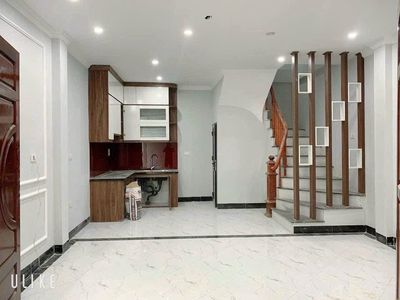 Cho thuê nhà riêng 35m x 5 tầng ngõ 136 Cầu Diễn, Bắc Từ Liêm