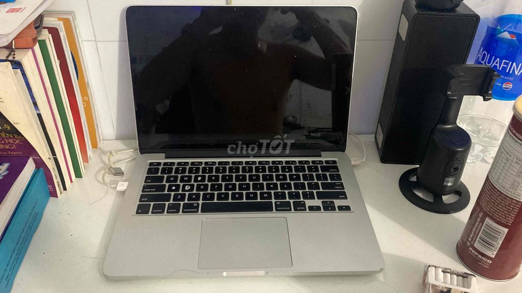 Apple MacBook Bạc. Mua bán Laptop tại Thành phố Phú Quốc Kiên Giang được đăng bởi Võ Hoàng Linh hình 1
