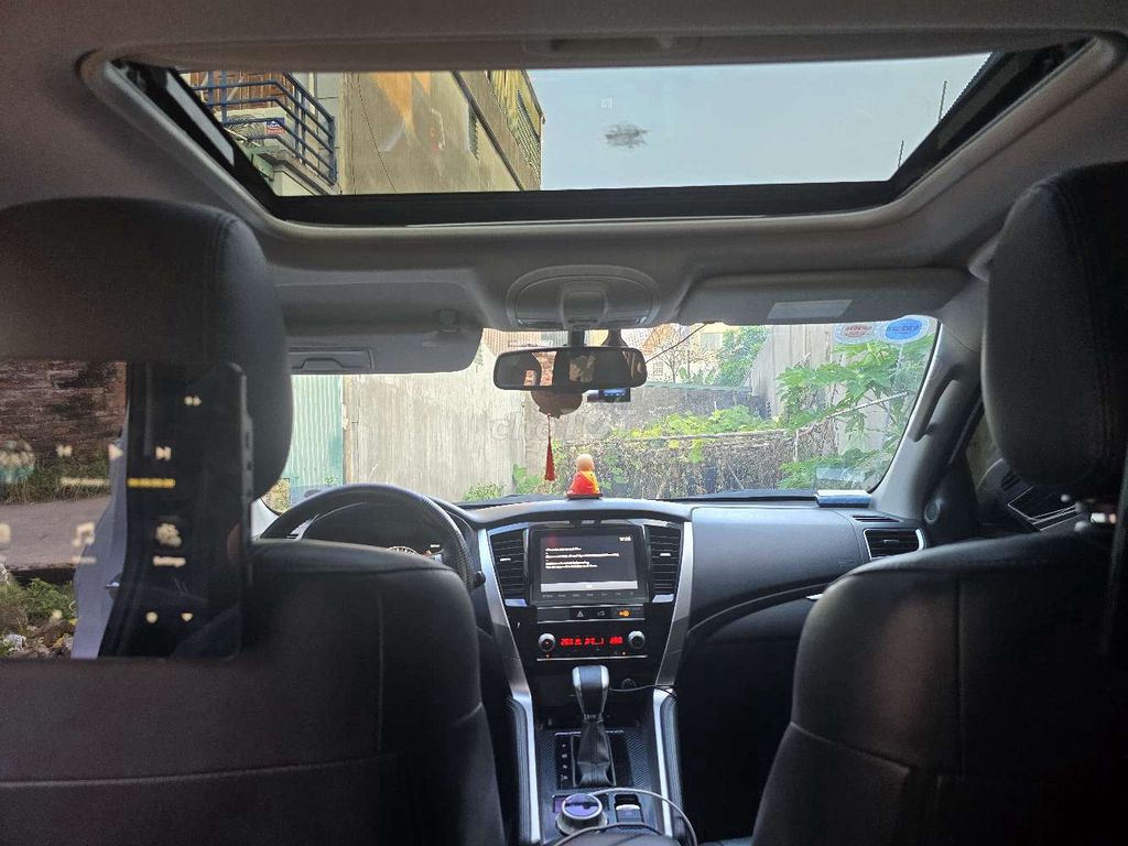 18 1070 2021 4x4 AT Premium - 12 km. Mua bán Ô tô tại Thành phố Hải Dương Hải Dương được đăng bởi long Tổng youtobe hình 13