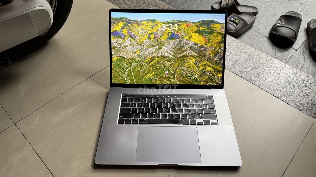 Apple Macbook Pro 16inch i7-9750H 16GB/512GB. Mua bán Laptop tại Quận Bình Tân Tp Hồ Chí Minh được đăng bởi khánh hình 1