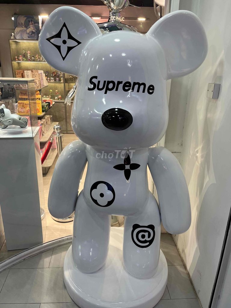 thanh lí mô hình Be@rbrick x Sup
