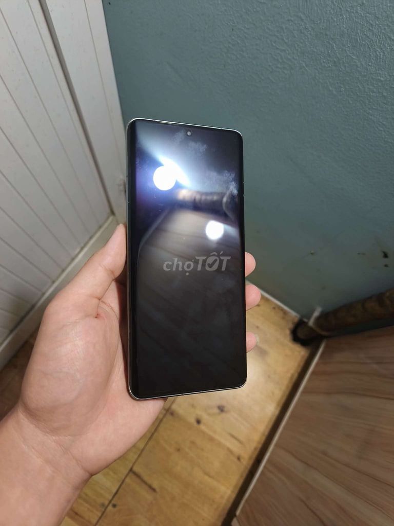 Xiaomi 13 Ultra 512GB Chính Hãng. Mua bán Điện thoại tại Huyện Gò Dầu Tây Ninh được đăng bởi Lâm Khang hình 1