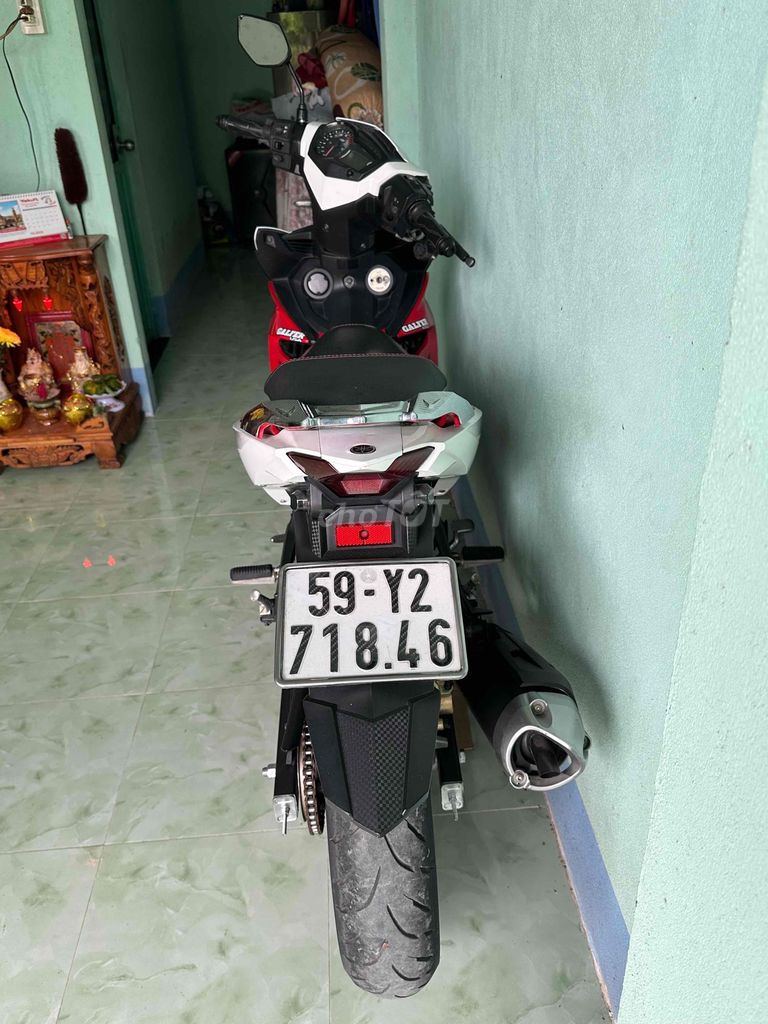 mình cần bán ex 150 đời 2017,,xe còn đẹp và máy im. Mua bán Xe máy tại Huyện Gò Dầu Tây Ninh được đăng bởi Vinh Real hình 4