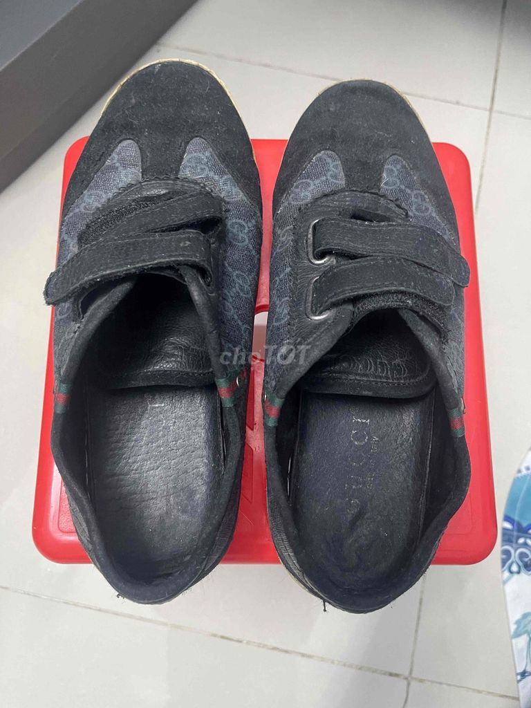 Giày thể thao Gucci Đen Size 40/41 chính hãng. Mua bán Giày dép tại Quận 3 Tp Hồ Chí Minh được đăng bởi HÀNG HIỆU giá iêu thương hình 1