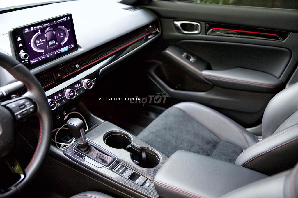 CIVIC RS HEV 2025 LƯỚT NHẤT VN, BẢN XĂNG ĐIỆN. Mua bán Ô tô tại Quận 10 Tp Hồ Chí Minh được đăng bởi PC Trương hình 15