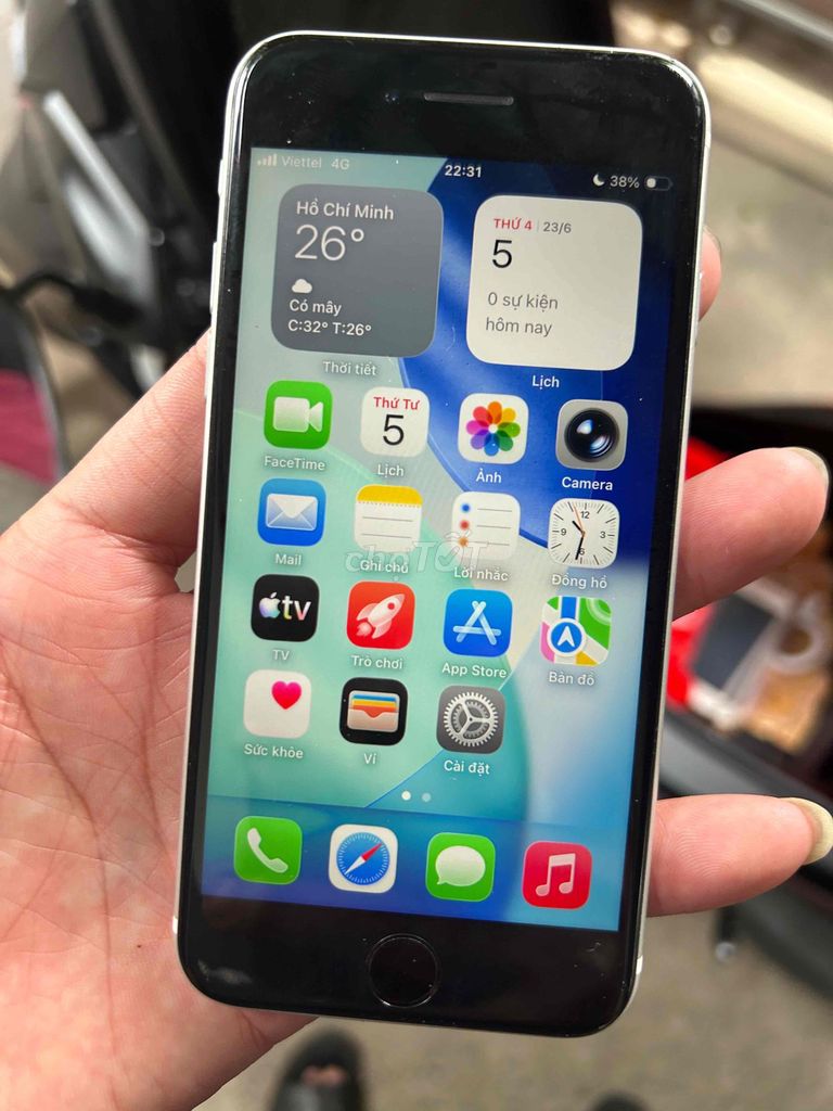 Apple iPhone SE 2020 64GB Trắng. Mua bán Điện thoại tại Thành phố Biên Hòa Đồng Nai được đăng bởi Ngọc Quang hình 1