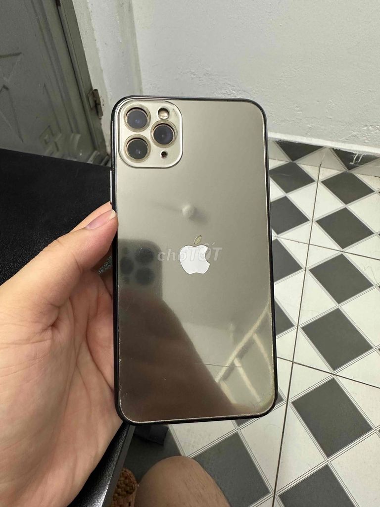 iPhone 11 Pro Max 256BG. Mua bán Điện thoại tại Quận Hoàng Mai Hà Nội được đăng bởi Do Quang Chien hình 1