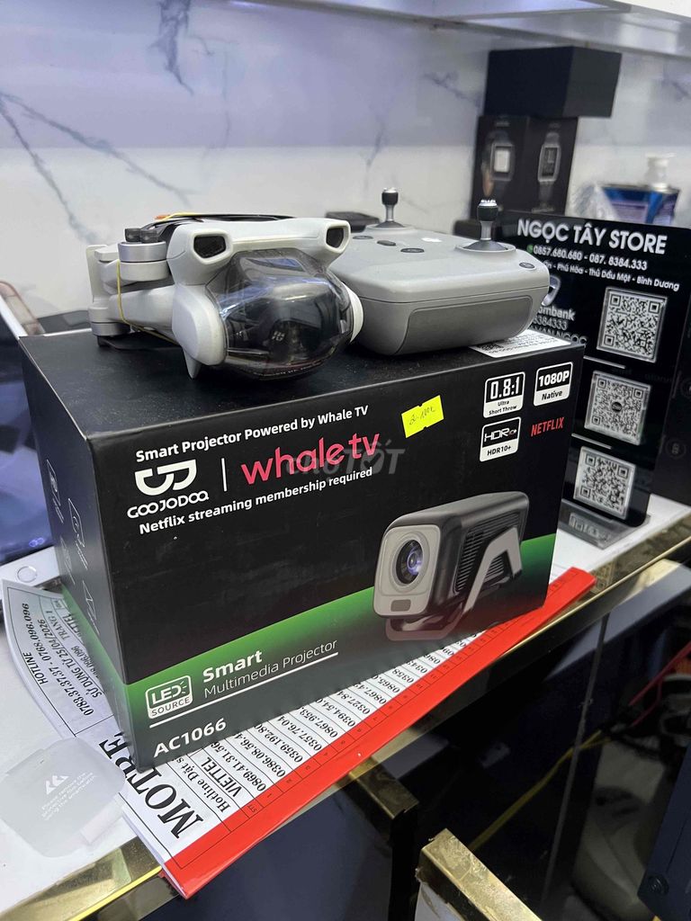 Máy chiếu Whale TV AC1066. Mua bán Đồ dùng văn phòng tại Thành phố Thủ Dầu Một Bình Dương được đăng bởi Ngọc Tây Tech hình 1