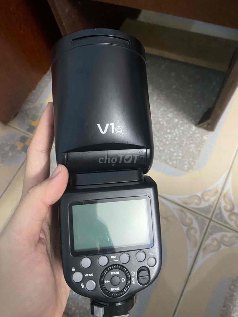 Đèn flash Godox V1 Canon. Mua bán Máy ảnh, Máy quay tại Huyện Củ Chi Tp Hồ Chí Minh được đăng bởi Hưng Thịnh hình 1