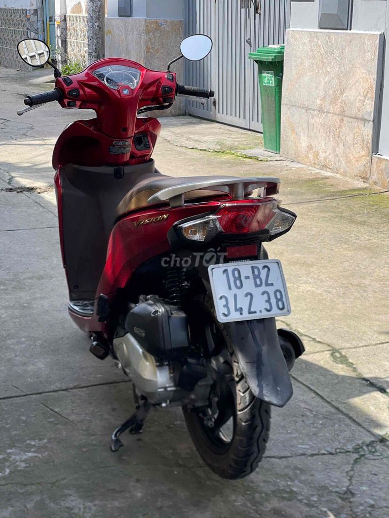 Vision 2019 smartkey đẹp, máy êm thì thẩm bao vọt. Mua bán Xe máy tại Quận 8 Tp Hồ Chí Minh được đăng bởi Quân  hình 3