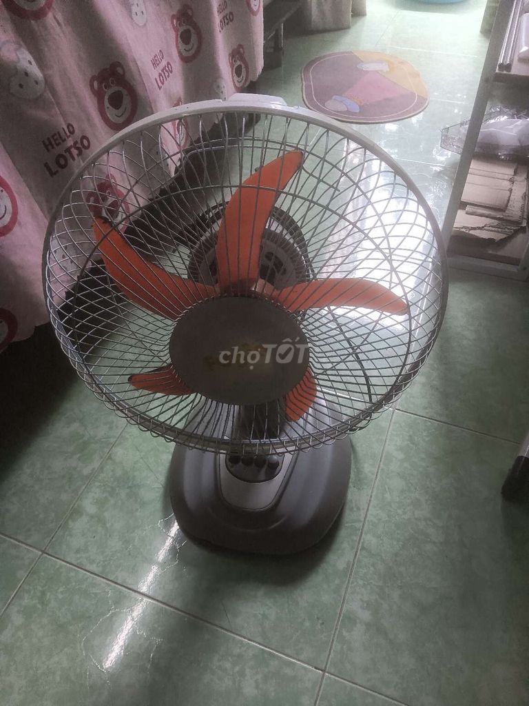 Quạt bàn Fuji Cam xám nhỏ gọn. Mua bán Quạt tại Quận 6 Tp Hồ Chí Minh được đăng bởi nguyen van hau hình 1