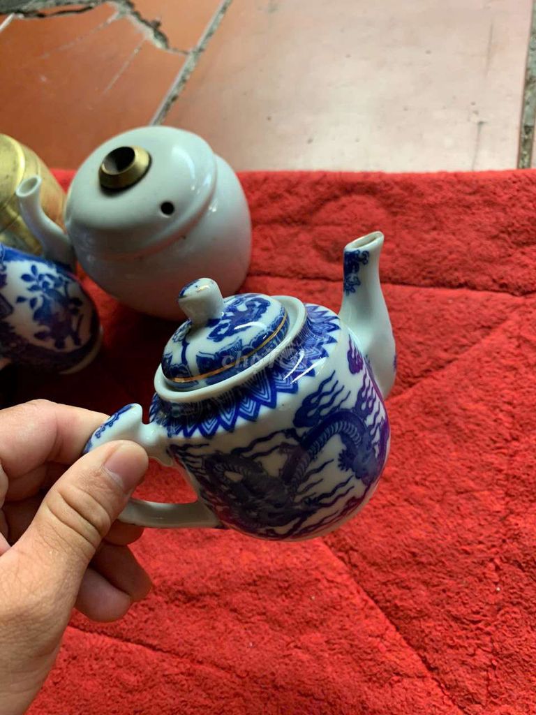 Ấm trà Gốm sứ Trắng Xanh. Mua bán Đồ sưu tầm, đồ cổ tại Thành phố Sa Đéc Đồng Tháp được đăng bởi Phương  hình 1