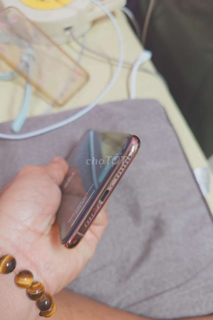 Lên đời cần ra Ip 11prm 256  màn jin. Mua bán Điện thoại tại Huyện Thủ Thừa Long An được đăng bởi An hình 1