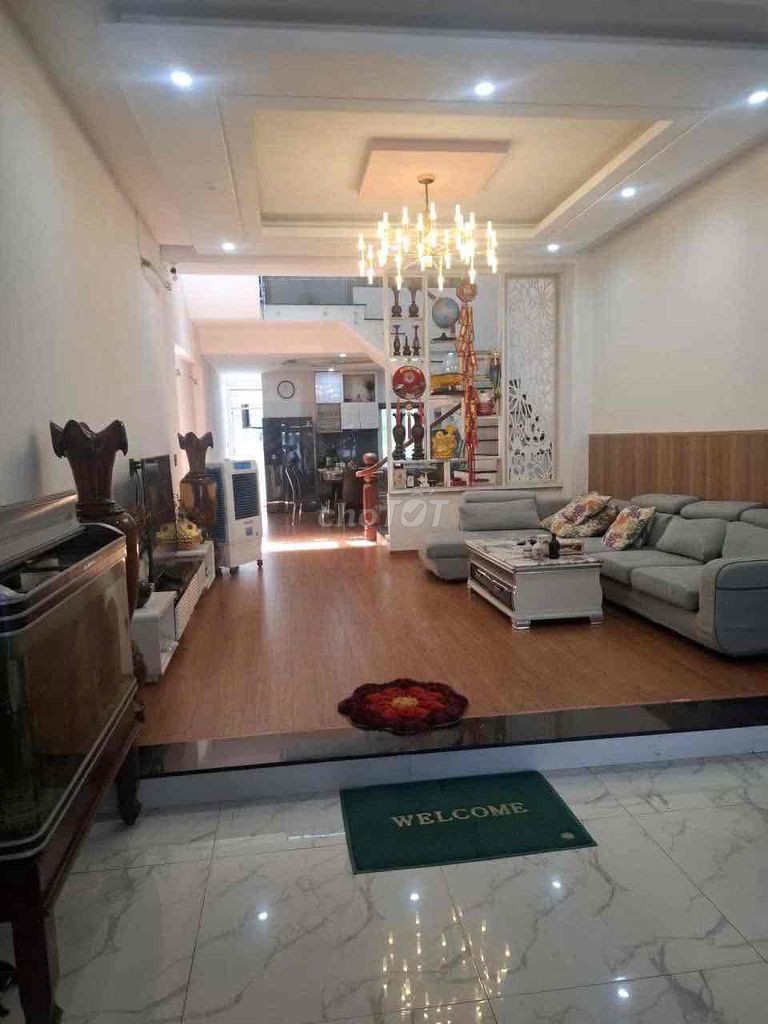 Rent · 4 bd · 100 м² · Quận Ngũ Hành Sơn, ул. Bùi Tá Hán