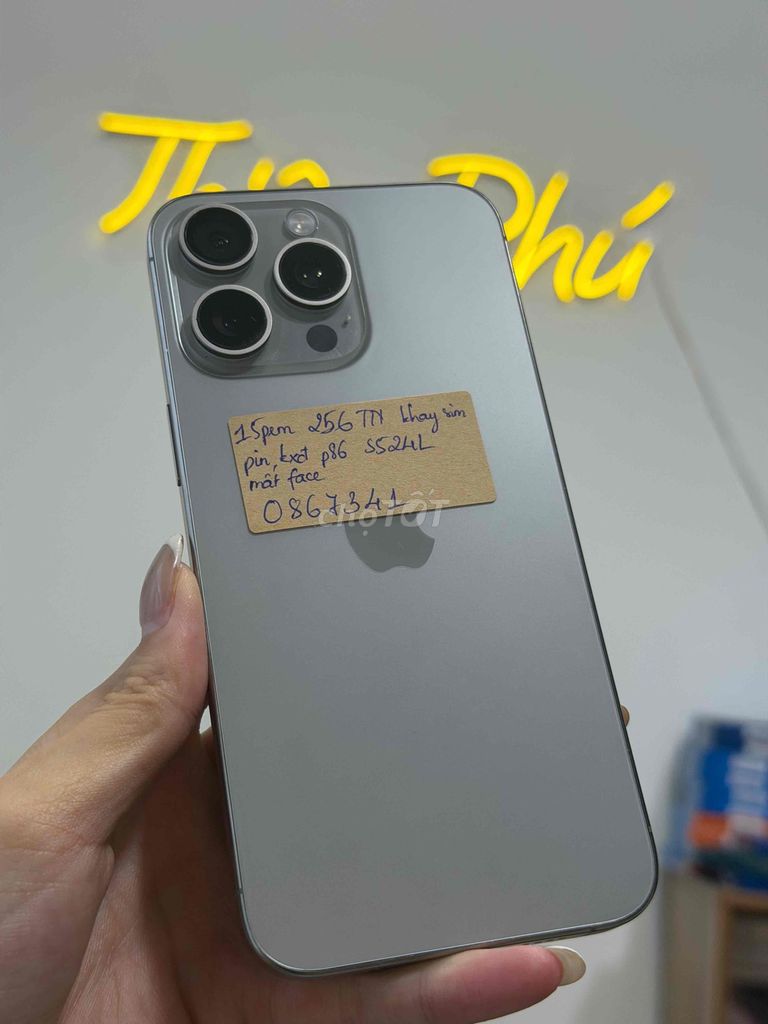 iPhone 15Promax Titan 256 KheSim MấtFace Màn 120Hz. Mua bán Điện thoại tại Quận Thanh Khê Đà Nẵng được đăng bởi Thiên phú  hình 1