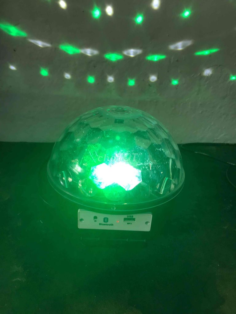 Loa nghe nhạc Bluetooth Đèn LED. Mua bán Tivi, Âm thanh tại Thành phố Huế Thừa Thiên Huế được đăng bởi Quang Minh hình 1