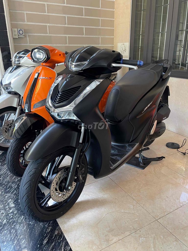 sh đời mới bản đen nhám còn mới. Mua bán Xe máy tại Thành phố Huế Thừa Thiên Huế được đăng bởi Lạng hình 4