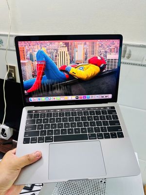 Macbook 2016 Pro Touch Bar Core I5 / 16G / 256GB. Mua bán Laptop tại Quận Liên Chiểu Đà Nẵng được đăng bởi Quảng Viên