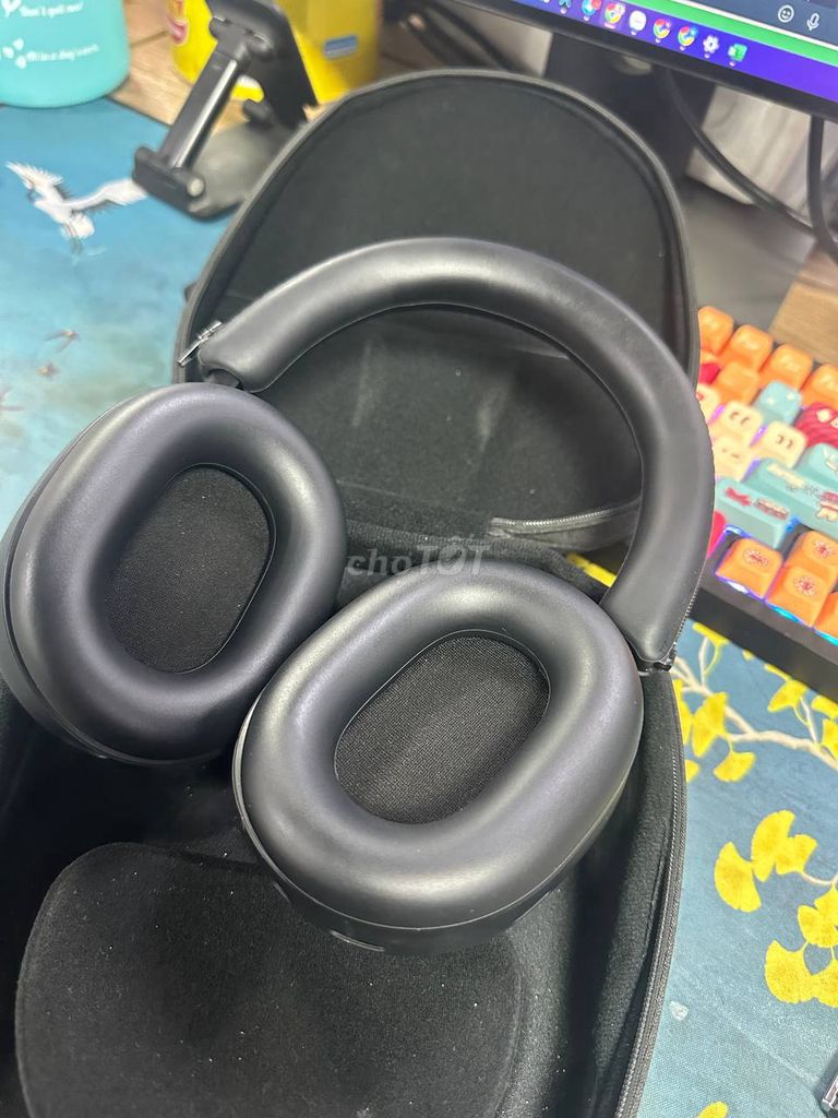 Tai nghe Sony WH-1000XM5 Chống ồn Đen. Mua bán Tivi, Âm thanh tại Quận Thanh Xuân Hà Nội được đăng bởi Mạnh hình 1