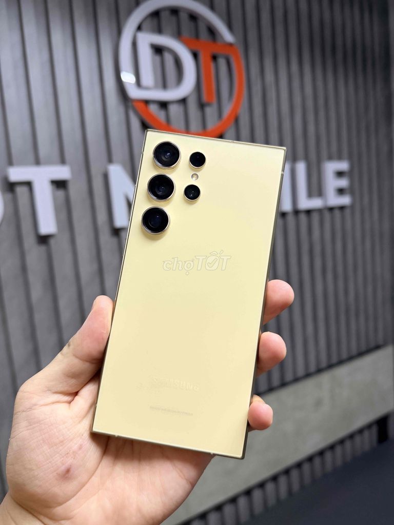 Samsung S24 Ultra 256GB Gold đã qua sử dụng. Mua bán Điện thoại tại Quận Bình Thạnh Tp Hồ Chí Minh được đăng bởi Đạt Mobi hình 1