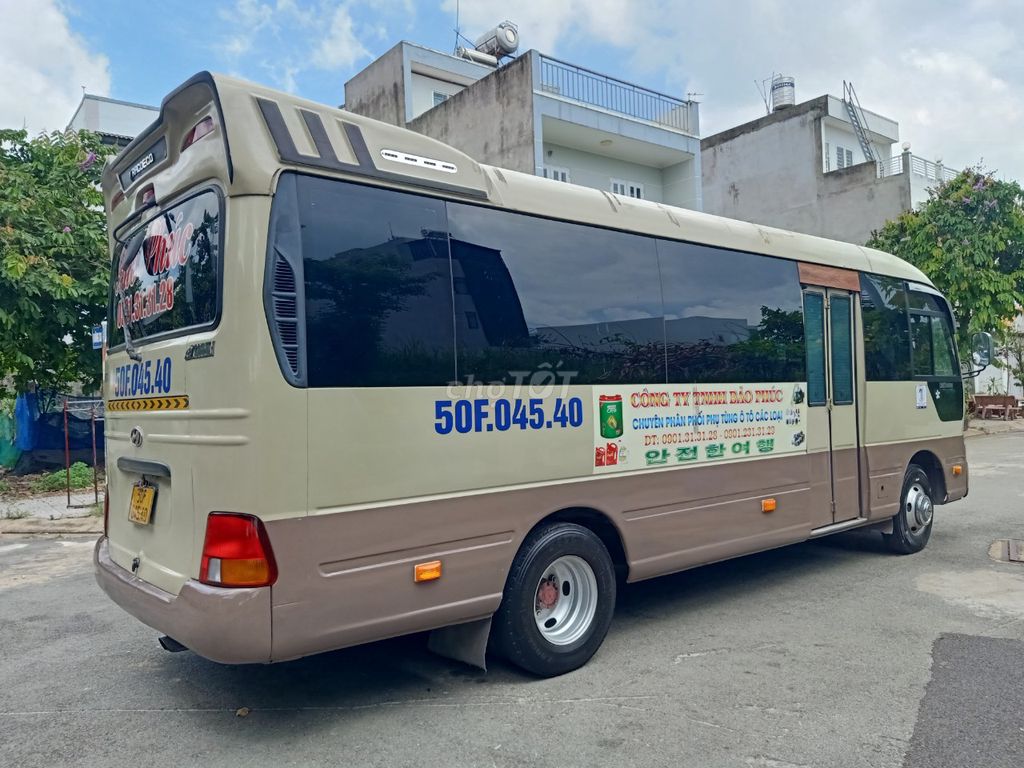 Hyundai County 2009 - 260000 km. Mua bán Ô tô tại Thành phố Thủ Đức Tp Hồ Chí Minh được đăng bởi Pham Thi Hue hình 3